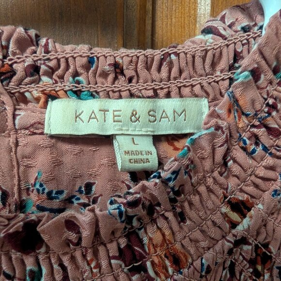 Women's dusty pink long sleeved floral top, size Large - Picture 2 of 3